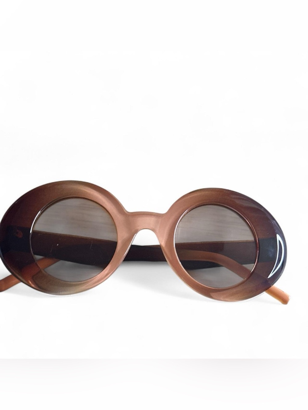 Round Retro Women's Sunglasses in Brown